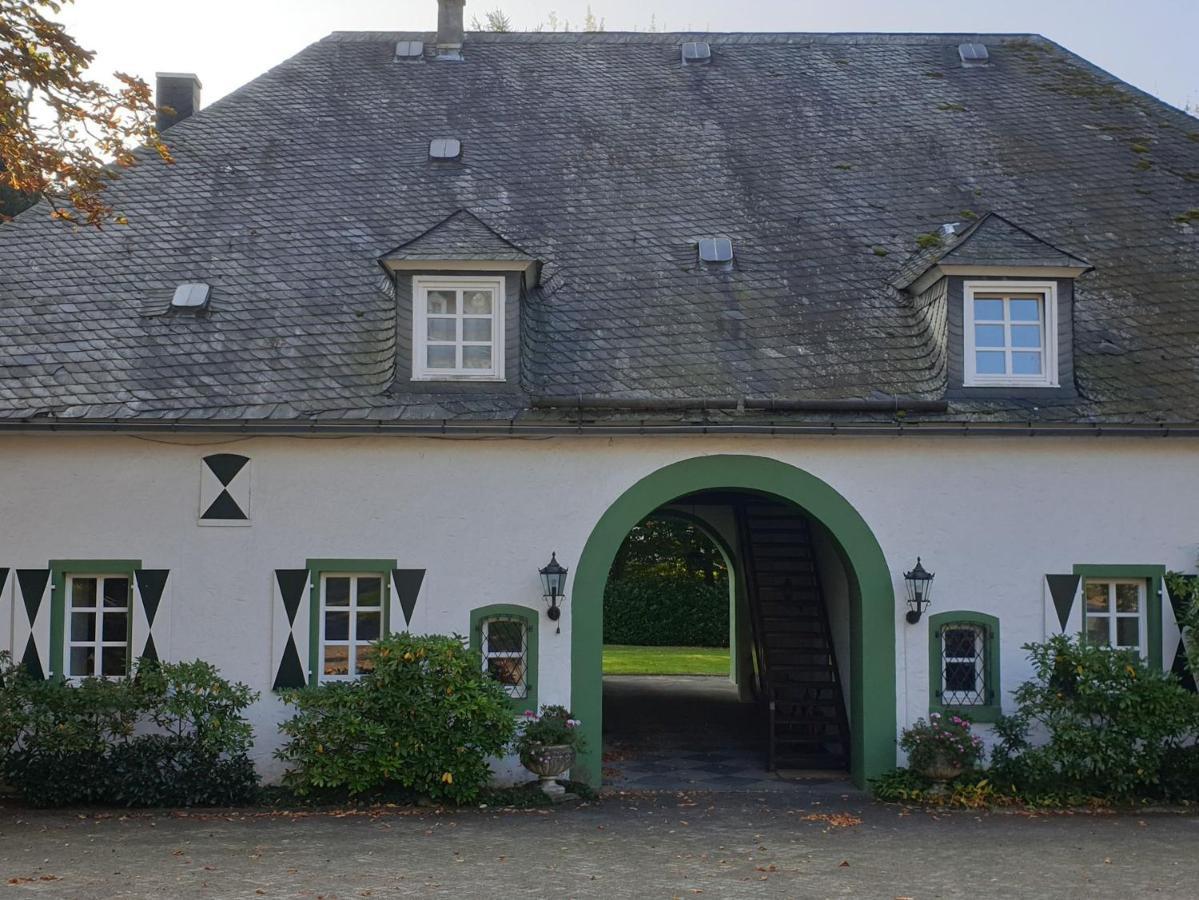 אולסברג Das Torhaus Im Schloss Schellenstein מראה חיצוני תמונה