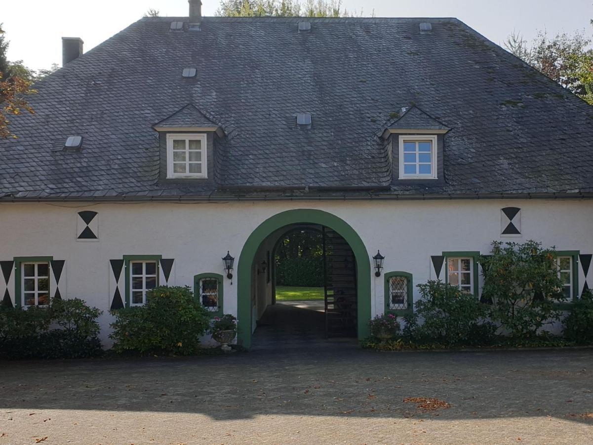 אולסברג Das Torhaus Im Schloss Schellenstein מראה חיצוני תמונה